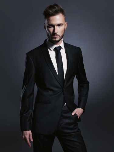 谢惠雯 视觉与舞美负责人